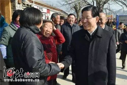 「改革开放中的今天」2016年11月15日，河北省历史上第一包经RH精炼炉冶炼的高质量钢水在唐钢诞生