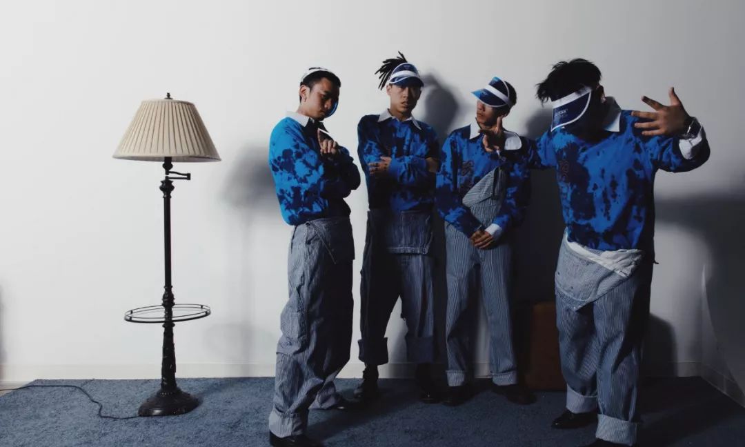 你有买过“拼写错误”的GUESS吗?