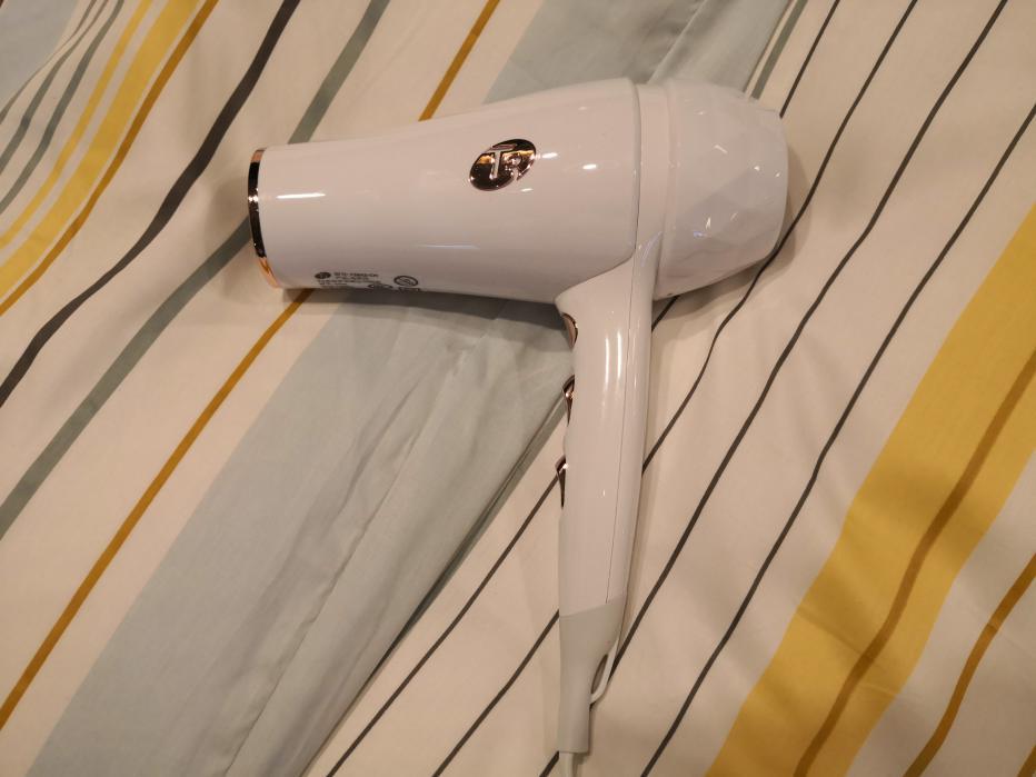 tescom吹风机怎么样,tescom电吹风测评