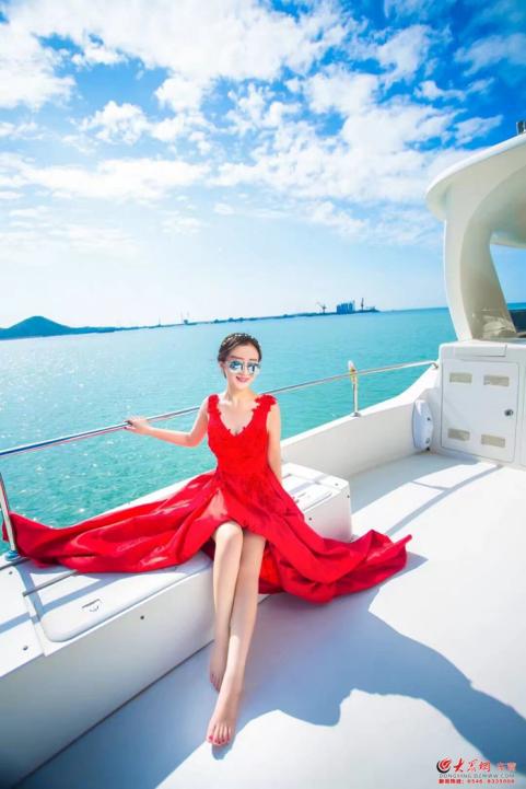 白金翰宫置业顾问任方娜：随性洒脱热爱坚守