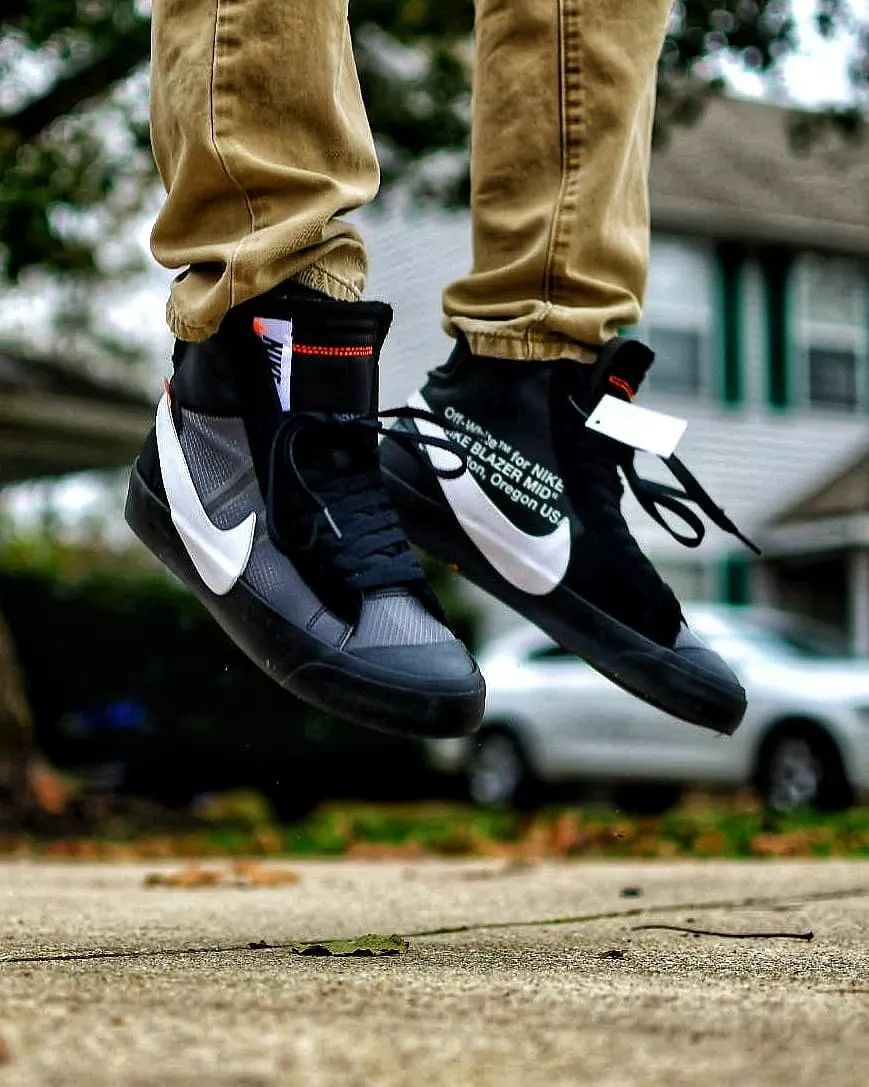 禁止转卖黄色鞋,禁止转卖黑红发售多少双