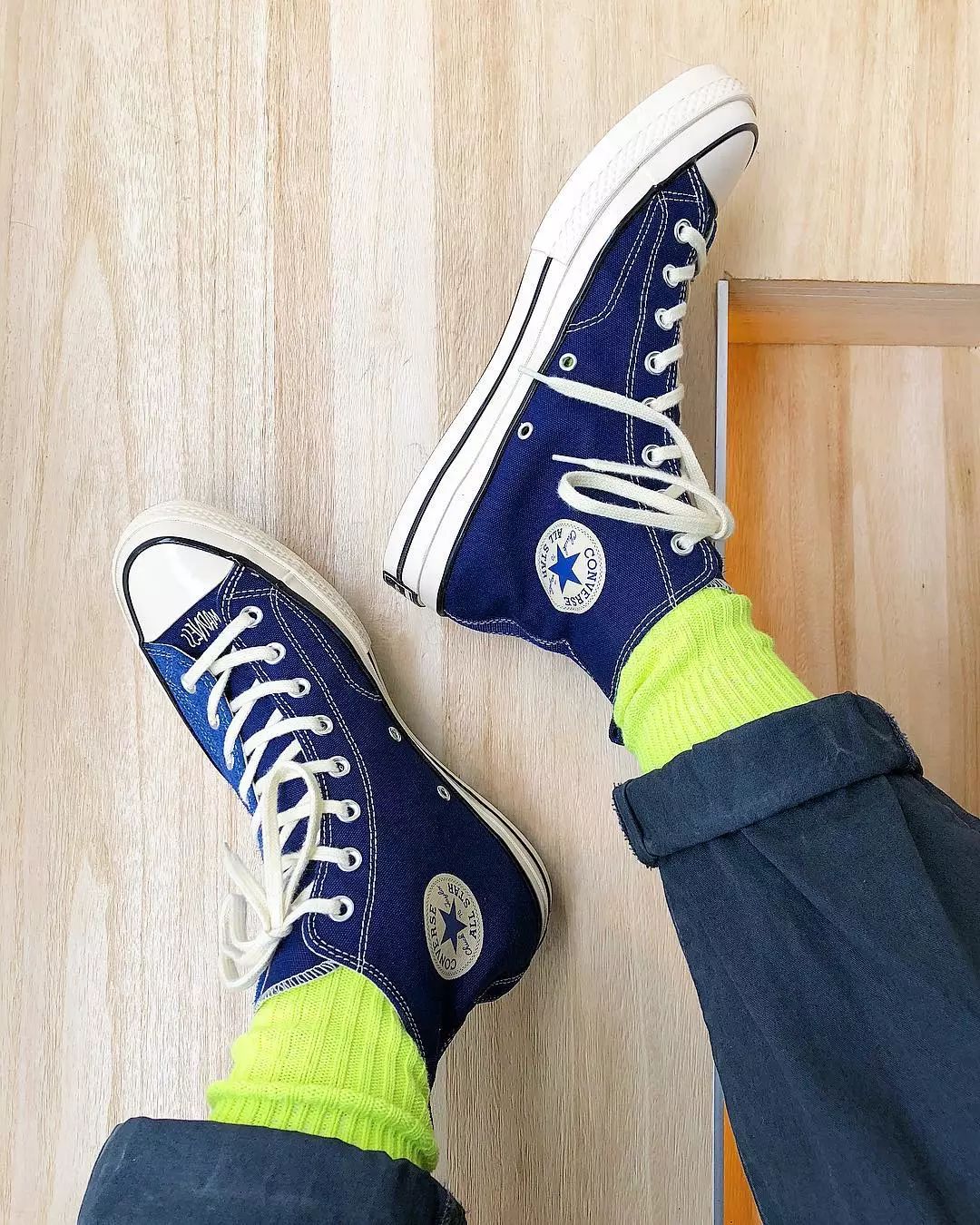 禁止转卖黄色鞋,禁止转卖黑红发售多少双