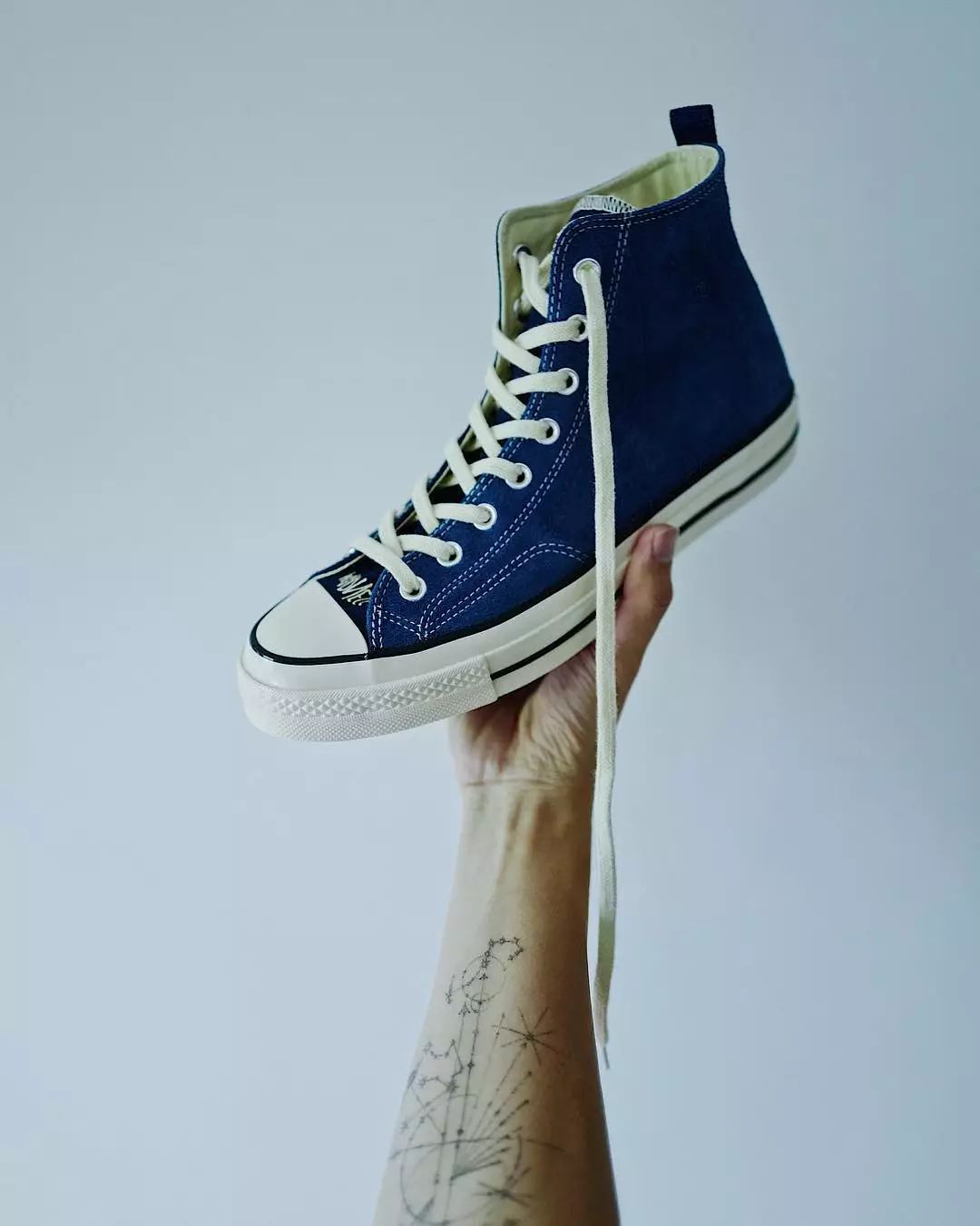 禁止转卖黄色鞋,禁止转卖黑红发售多少双