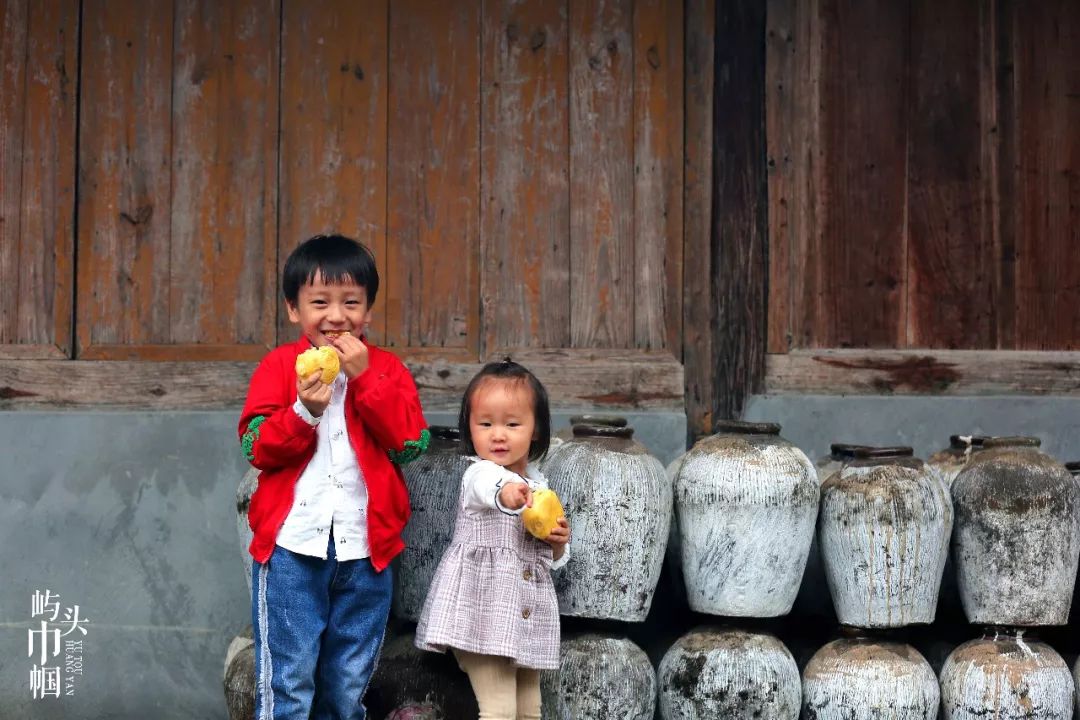 巾帼创辉煌,巾帼逐梦出彩人生