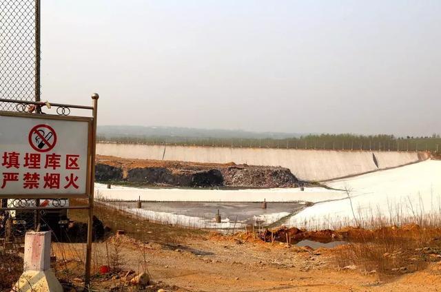 处理生活垃圾看看明港镇咋样“突围”