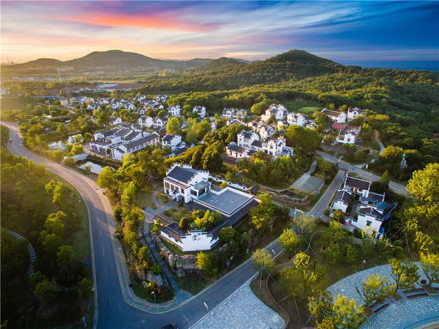 四季江宁旖旎无限,春华秋实美在“世凹桃源”