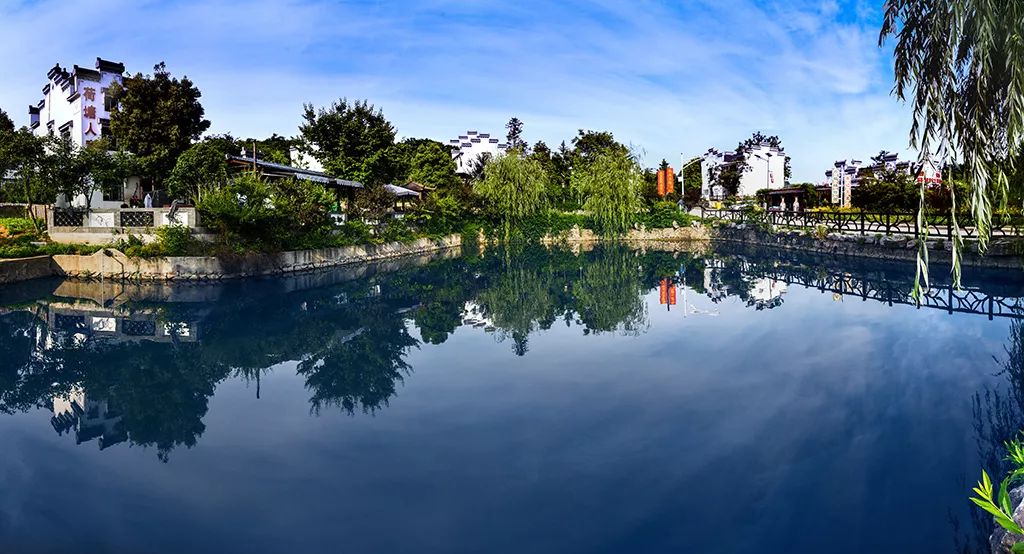 四季江宁旖旎无限,春华秋实美在“世凹桃源”