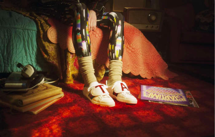 「发现好物」GucciDIY计划玩得真嗨，允许你把26个字母随便印在衣服上