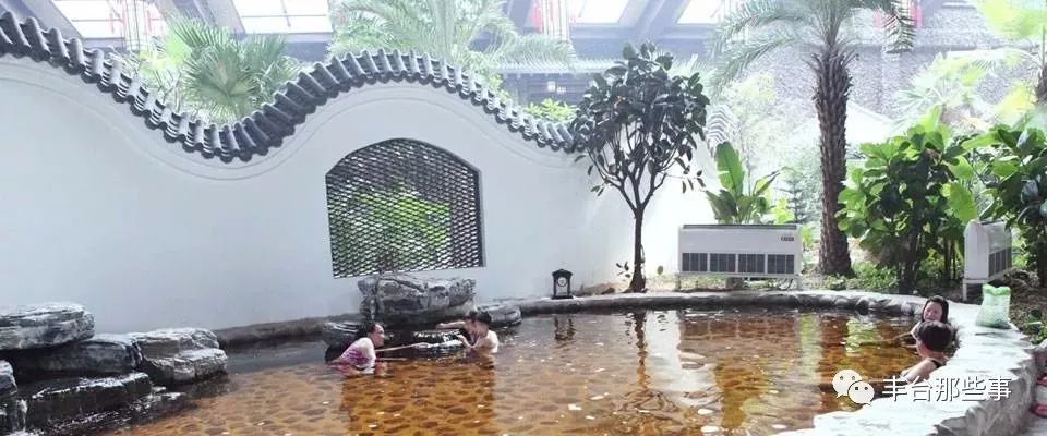 北京冬天泡温泉的好去处,北京冬天适合泡温泉的地方