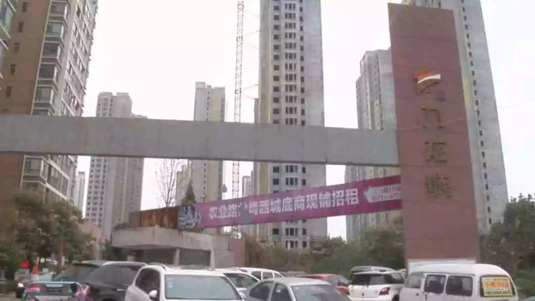 断崖式降温最新信息,寒冬来临断崖式降温