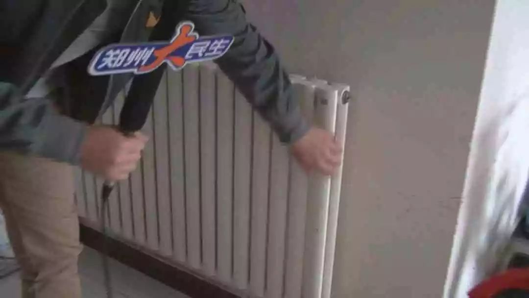 断崖式降温最新信息,寒冬来临断崖式降温