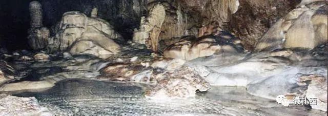 看看云南昭通彝良的风景,看昭通夜景的山