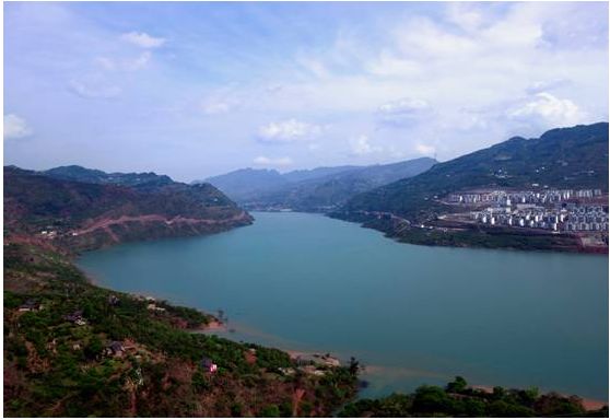 万里长江第一城宜宾市,宜宾万里长江第一城