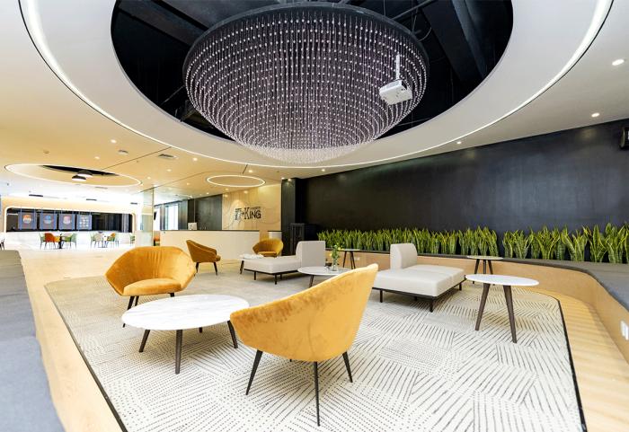 新物种“霍King共享聚落”抄底中国共享办公红海