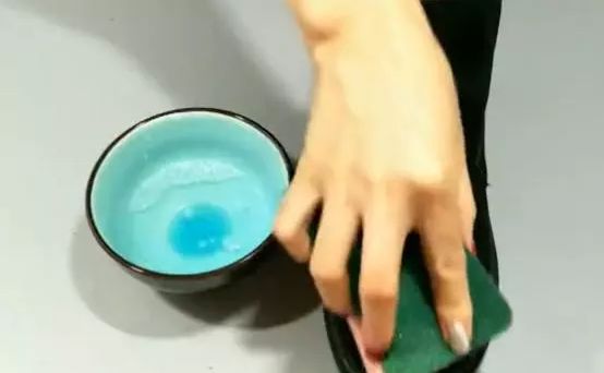 原来皮鞋可以这样擦,磨砂皮鞋要不要保养