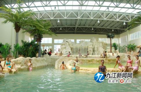 降温了又到了泡温泉的季节,降温了泡温泉会不会冷