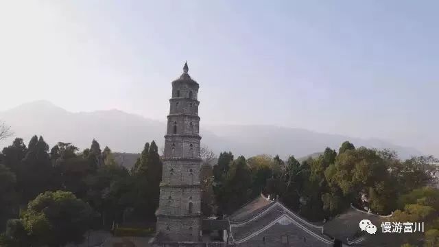 怎么去国外打工不花钱,怎么出去旅游不花钱