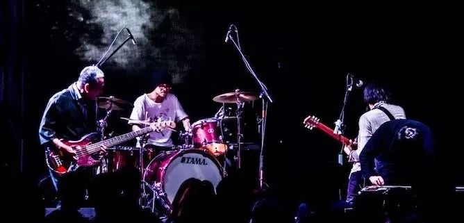 荒岛赠票｜「百鸟朝凤」是一个时代的挽歌吗？