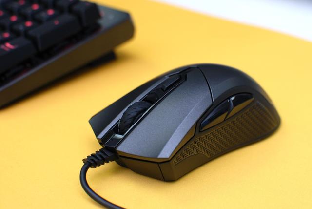 鼠标欧姆龙50m和20m区别,7200dpi灵敏度