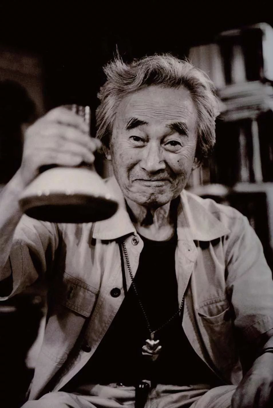 一只小小的碗,一个小小的碗