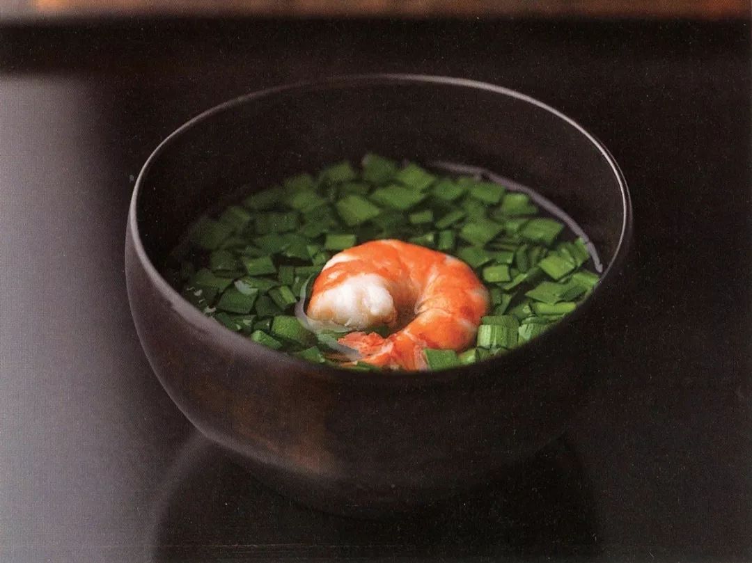 一只小小的碗,一个小小的碗