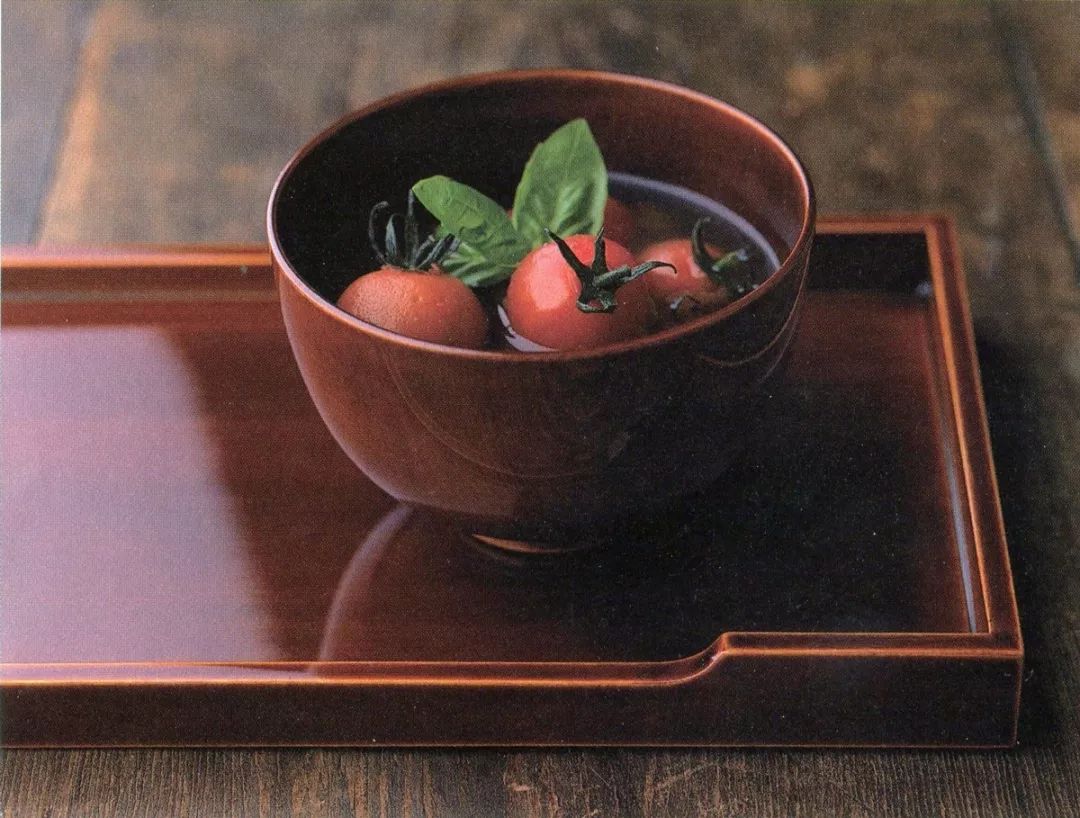 一只小小的碗,一个小小的碗