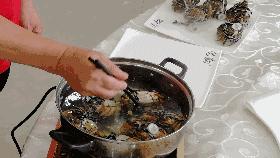 涨姿势丨煮大闸蟹的时候不要盖锅盖!最佳吃蟹季节从12月开始……这些你都知道吗?