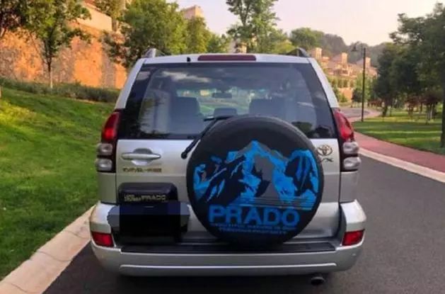 开04年丰田霸道,偶遇丰田霸道