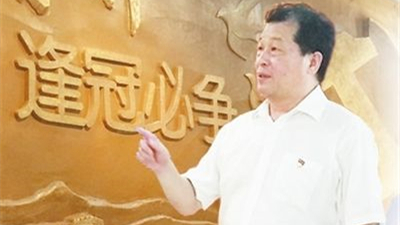 冀屯镇党委书记赵化录讲党课,争做出彩河南人