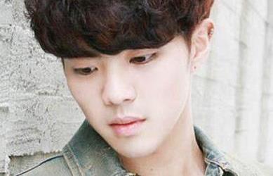 男生发型冬天什么发型比较合适,初中生男生冬天理什么发型