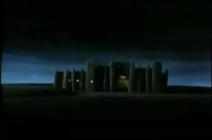 每个人都有多少个恐怖故事,每个人的成长都是一场凶杀案