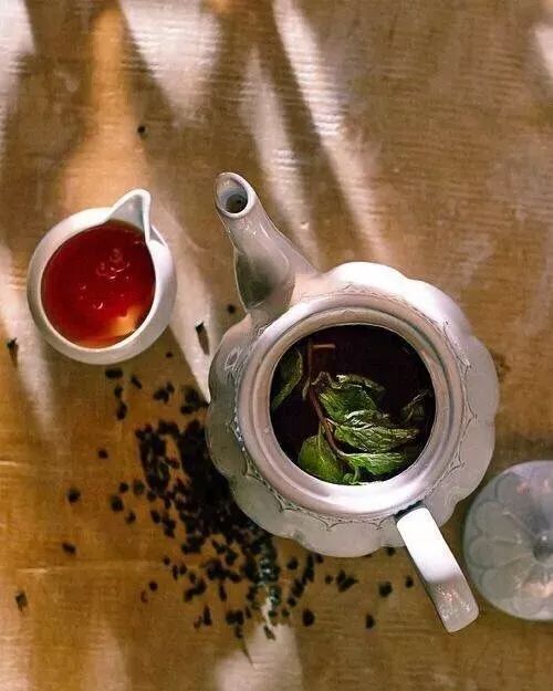 夜读让人内心强大八个原因,夜读人生的正确方式