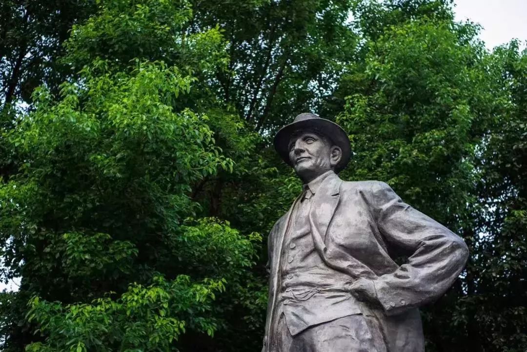 南京鼓楼医院中山路321号,南京市中山路321号