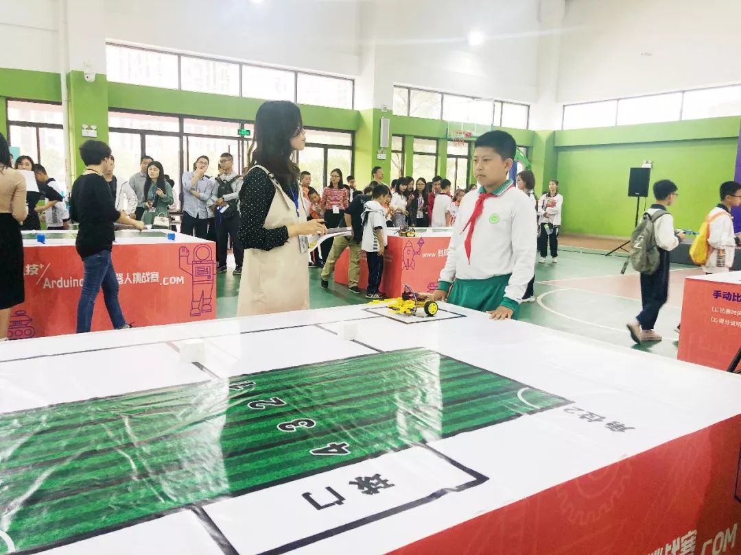 太有创意了！直击里水青少年科技节，学生“脑洞”好盏鬼！