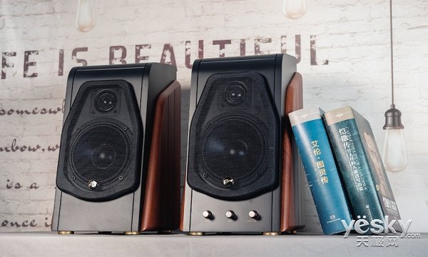 惠威M200音箱音质怎么样,惠威m200高保真有源音箱