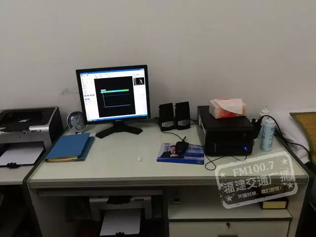 9岁女孩竟然老花了？！竟是因为妈妈给她买了这个……