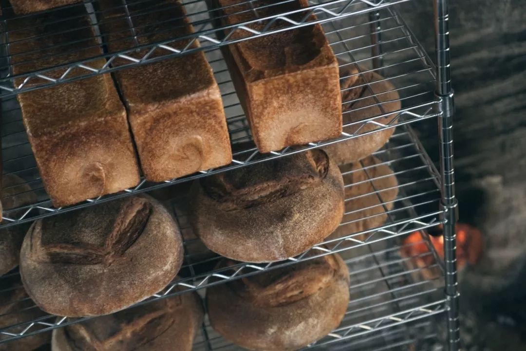 爆红日本的乡间面包店,爆红日本的乡间小店