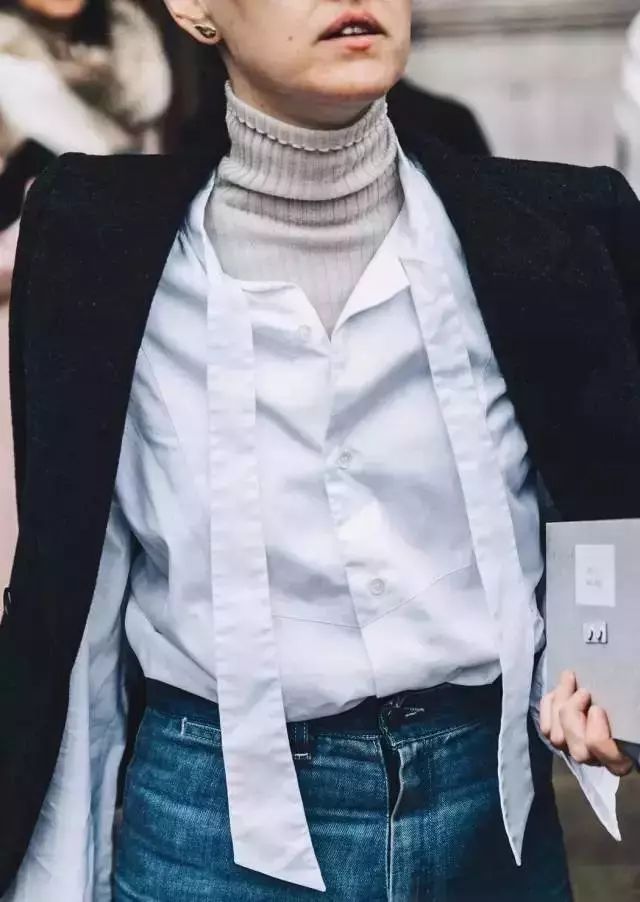 毛衣衬衫最温暖的叠穿套路,衬衫内穿外搭毛衣