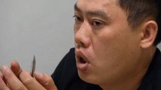 被海关查了聊天记录立即遣返,微信记录被中国海关遣返后果