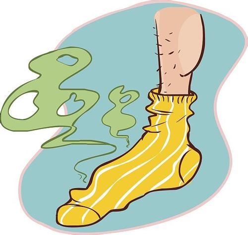 身上出现其他人的味道正常吗,身体上有奇怪的味道这什么原因