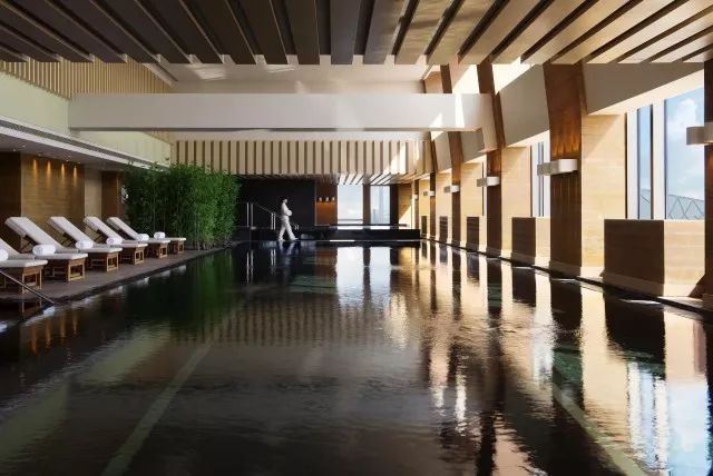 五星级酒店内的健身会所,五星级酒店教练