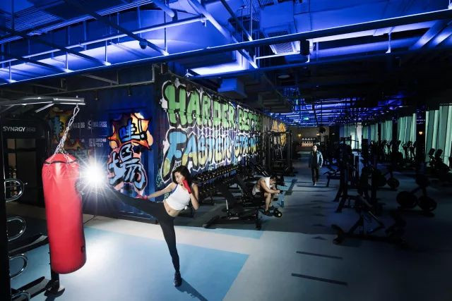 五星级酒店内的健身会所,五星级酒店教练