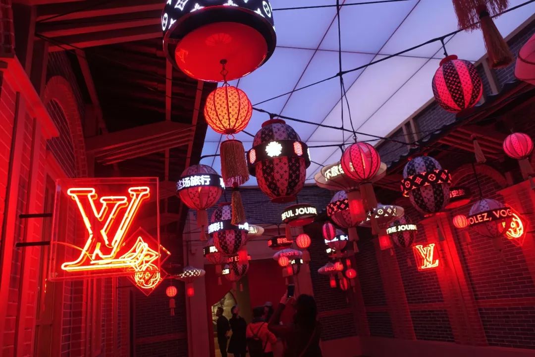 lv来中国,lv旅行箱限量