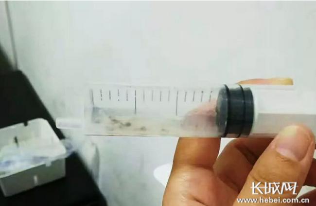 救救我孩子原视频,食物中毒婴儿抢救