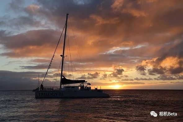 佳能全画幅微单eosr值得买吗,佳能eosr系列哪几款是全画幅的