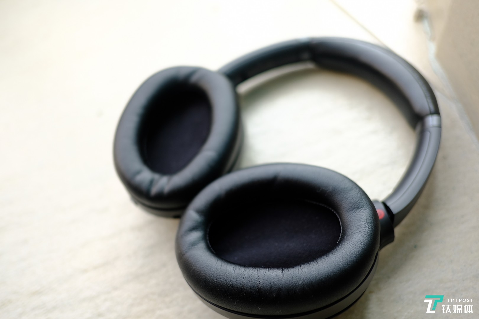 舒适降噪耳机十佳评测,索尼1000xm3头戴跟降噪有什么区别