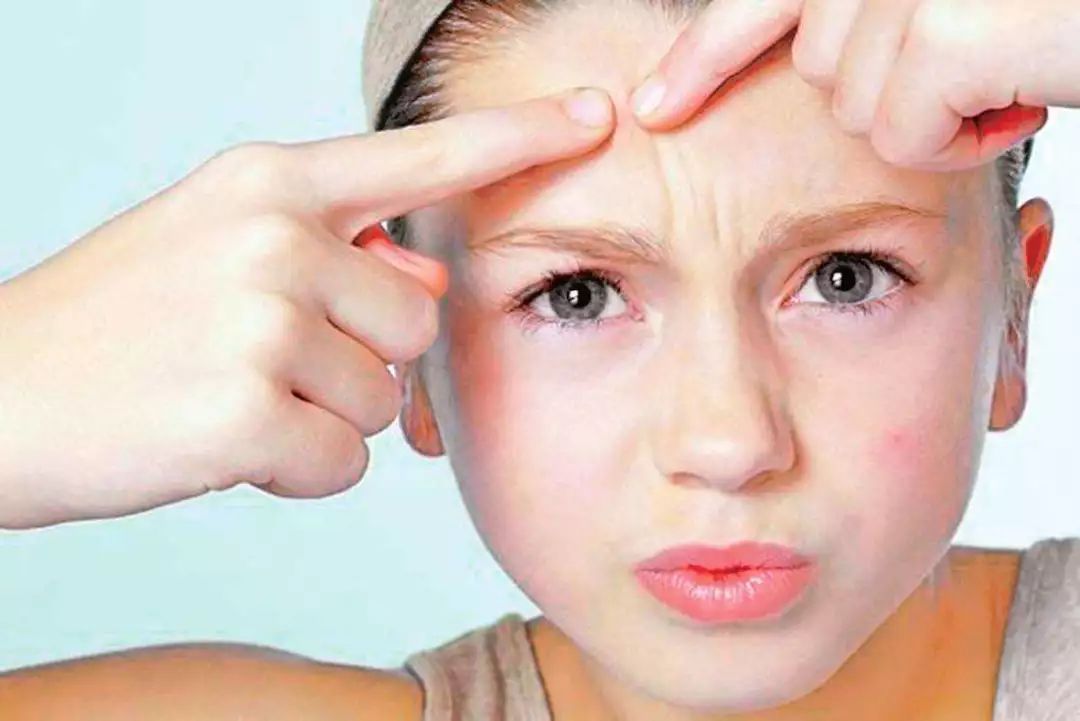 肌肤水润滋养秋冬干燥,肌肤水润嫩滑保湿护肤品