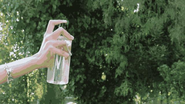 肌肤水润滋养秋冬干燥,肌肤水润嫩滑保湿护肤品