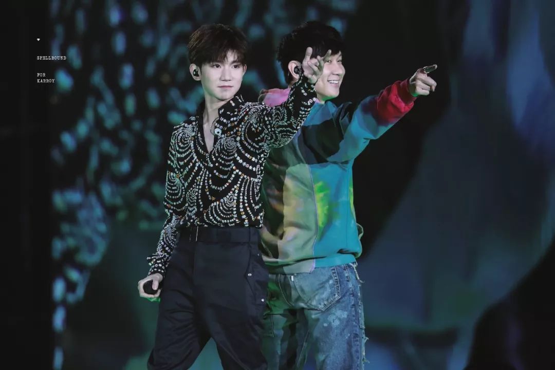 王鸥易烊千玺,王鸥明星大侦探易烊千玺