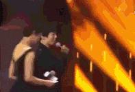 王鸥易烊千玺,王鸥明星大侦探易烊千玺